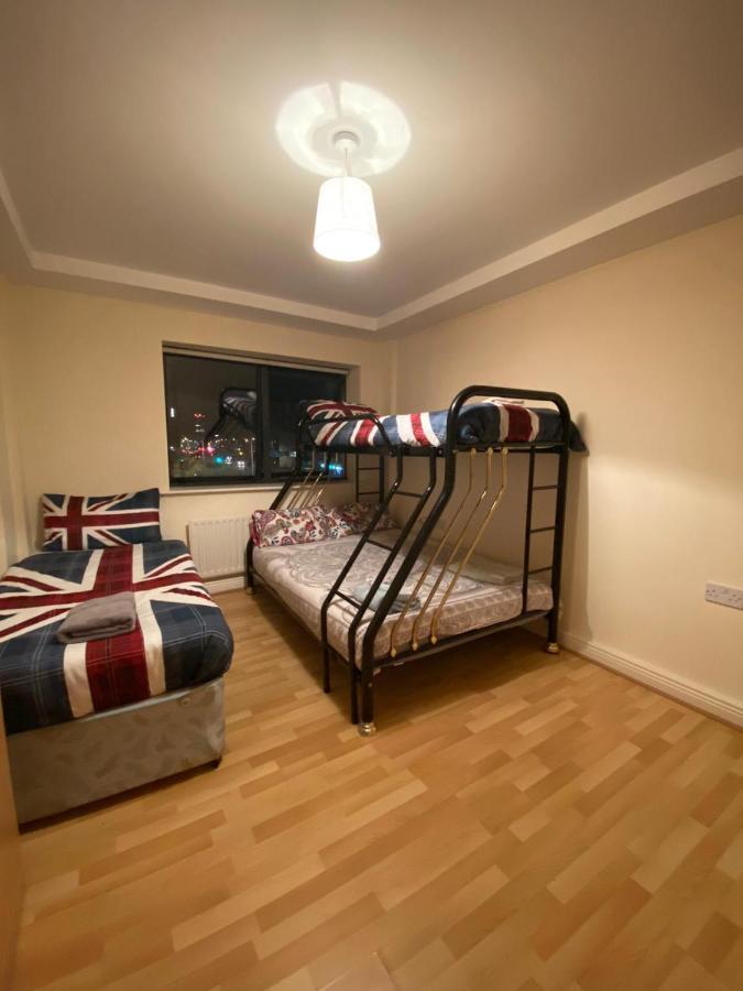 The Sentinel Tower Airport Apartments Ballymun Exteriér fotografie