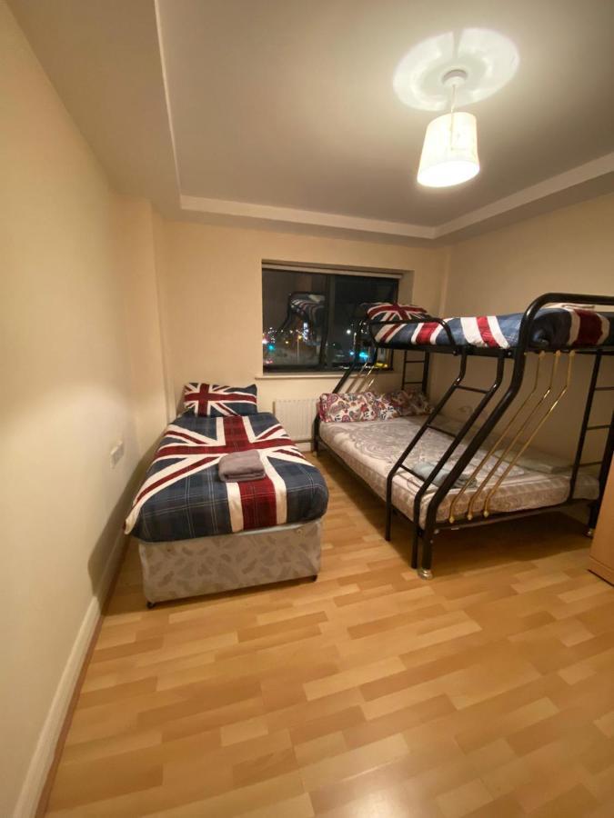 The Sentinel Tower Airport Apartments Ballymun Exteriér fotografie