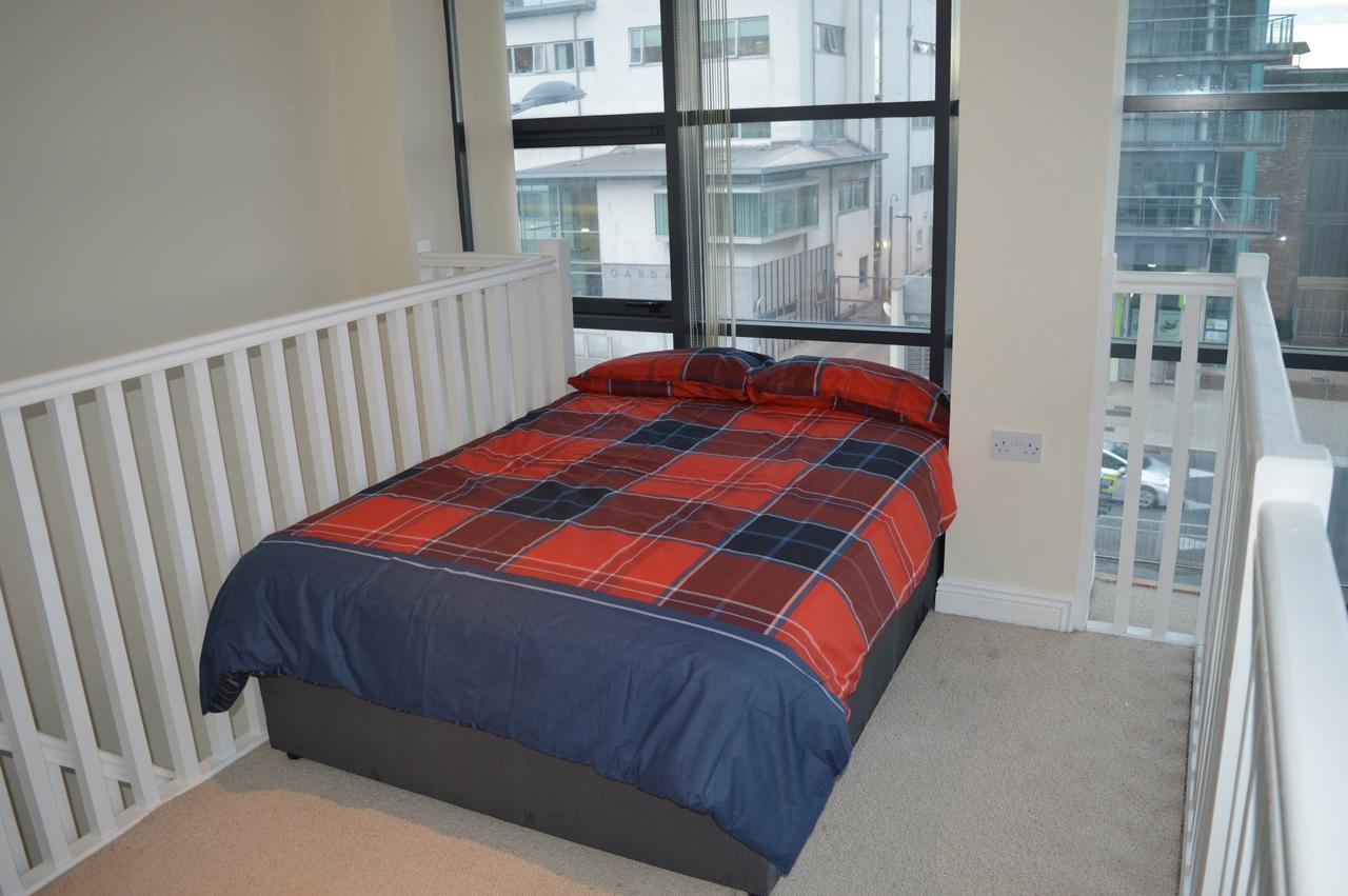 The Sentinel Tower Airport Apartments Ballymun Exteriér fotografie