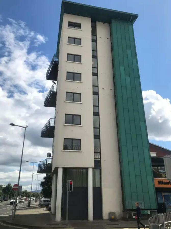 The Sentinel Tower Airport Apartments Ballymun Exteriér fotografie